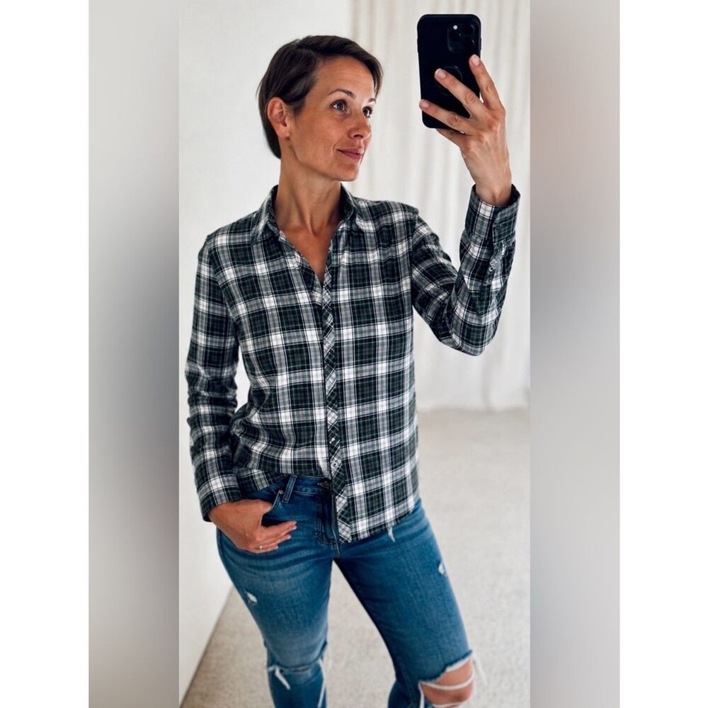 J. Crew Plaid Button Down Shirt 6 Preppy Green Black Blue Top